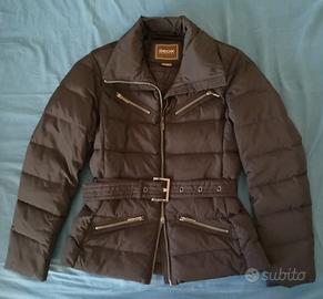 Giacca in piuma marca Geox da donna
