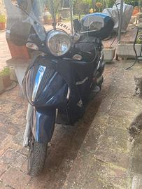 Piaggio Beverly 400