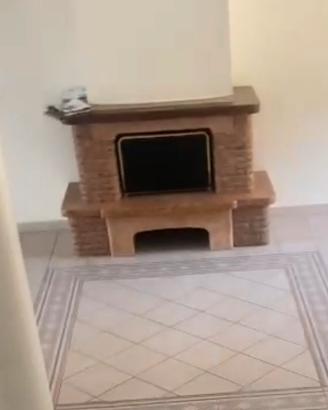 RIVESTIMENTO CAMINETTO