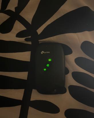 Modem-Router TP-LINK M7010 Mobile Wi-Fi 4G LTE