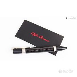 PENNA ALFA ROMEO IN VERA FIBRA DI CARBONIO