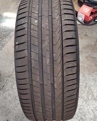 4 x pneumatici Pirelli Cinturato P7 225/45 R17