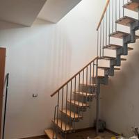 Scala interna autoportante 