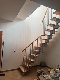 Scala interna autoportante 