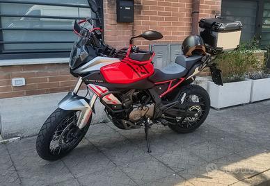QJMotor SRT 600 SX