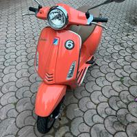 Vespa primavera 125