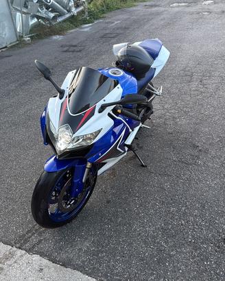 Suzuki gsx r 600 2008
