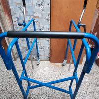 Deambulatore ascellare