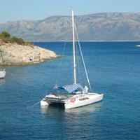 Catamarano della cbs CAT BRIO 7,65 mt 8 F.T