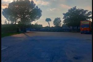 Deposito per scarico merci e altro