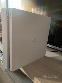 PS4 bianca