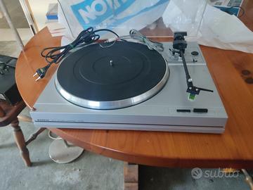 Piatto giradischi Sanyo TP 220