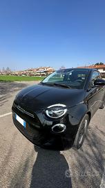 Fiat 500e Icon 42kWh