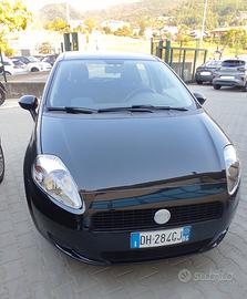 FIAT Grande Punto 1.2 benzina - NEOPATENTATI