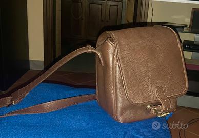 Borsa a tracolla in pelle per fotocamera