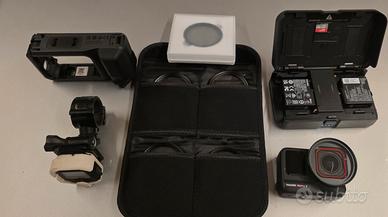 Action cam ACE PRO 2 co numerosi accessori