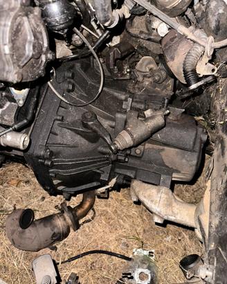 Pezzi motore alfa 147