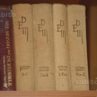 Dizionario enciclopedico moderno ; 4 volumi 1938