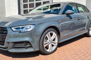 AUDI A3 35 tdi s-tronic pacchetto S Line admired