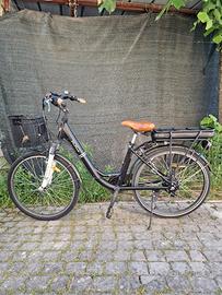 Bicicletta elettrica Via Veneto