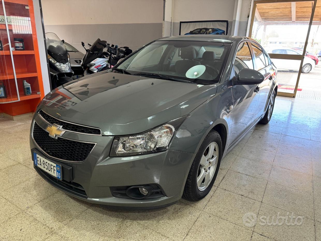 CHEVROLET Cruze