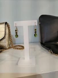 orecchini pendenti verde oliva