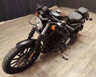 MERAVIGLIOSA HARLEY DAVIDSON SPORTSTER XL 883 IRON