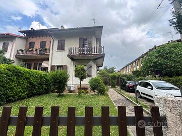 PORZIONE DI TRIFAMILIARE A MANTOVA
