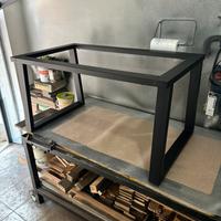 Base tavolo in ferro verniciato a polvere