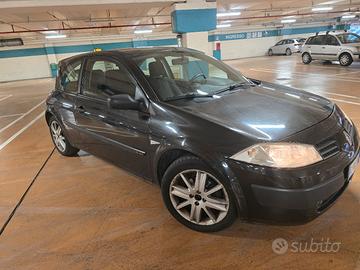 renault megane 3 p. 1600 benzina