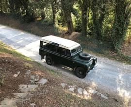 LAND ROVER Series III 109 Diesel