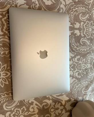 Mac Book Air “13 M1 2021