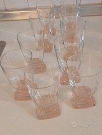 Bicchieri vetro colore rosa