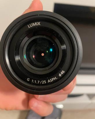 Obbiettivo 25 mm Lumix G
