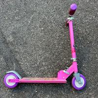 Monopattino barbie