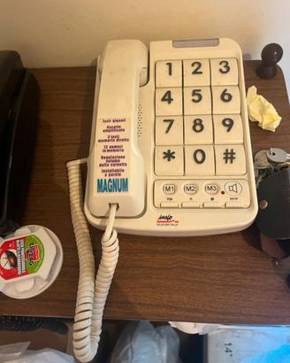 Telefono fisso MAGNUM tasti giganti – amplificato