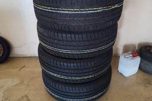 235/60R18 107W Pneumatici LingLong