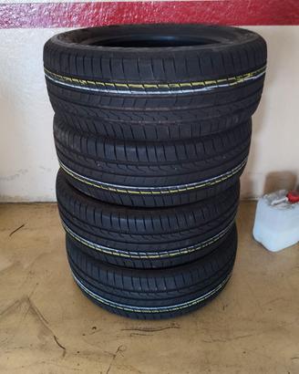 235/60R18 107W Pneumatici LingLong