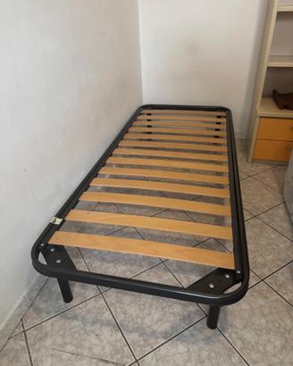 Letto singolo a doghe