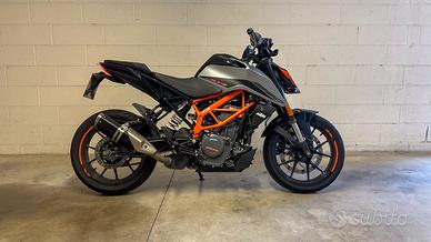 KTM 390 Duke - 2022