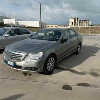 Mercedes-benz E 250 CDI BlueEFFICIENCY AMG Avantga