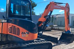 Escavatore hitachi 52