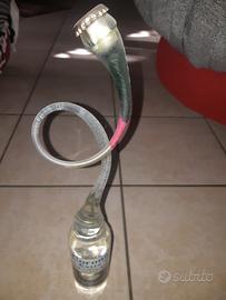 bottiglia  birra con lavorazione artigianale 