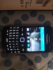 tre cellulari in blocco leggere bene l annuncio