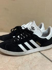 Gazzelle nere Adidas