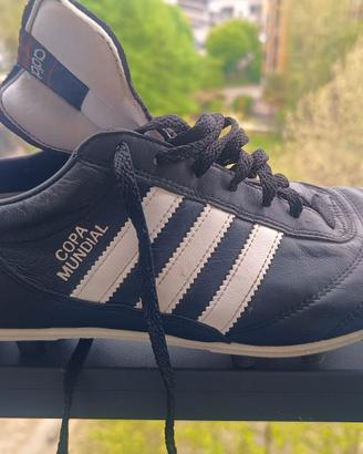 Adidas coppa mundial