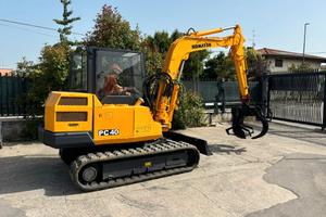 E189 ESCAVATORE KOMATSU PC40