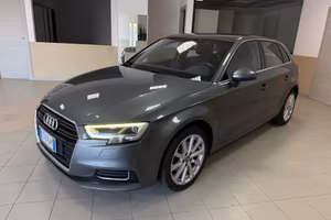 Audi A3 1.6 TDI 116 CV S tronic Sport AUTOMATICA