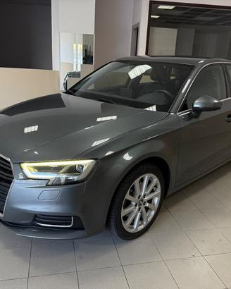 Audi A3 1.6 TDI 116 CV S tronic Sport AUTOMATICA