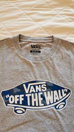 T shirt vans